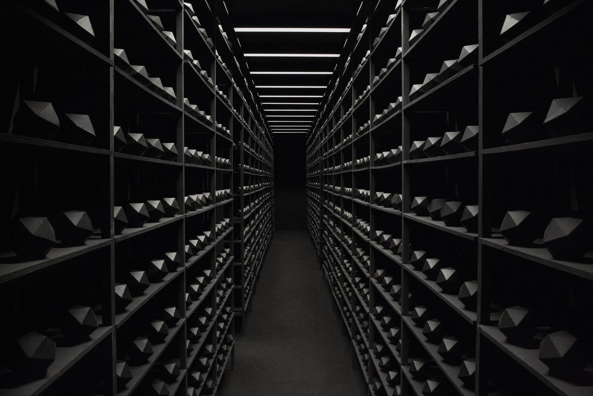 the relativity of matter installation levi van veluw